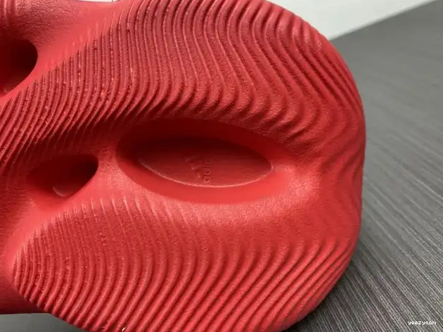 Yeezy CW3355 Red Foam Adidas 0623